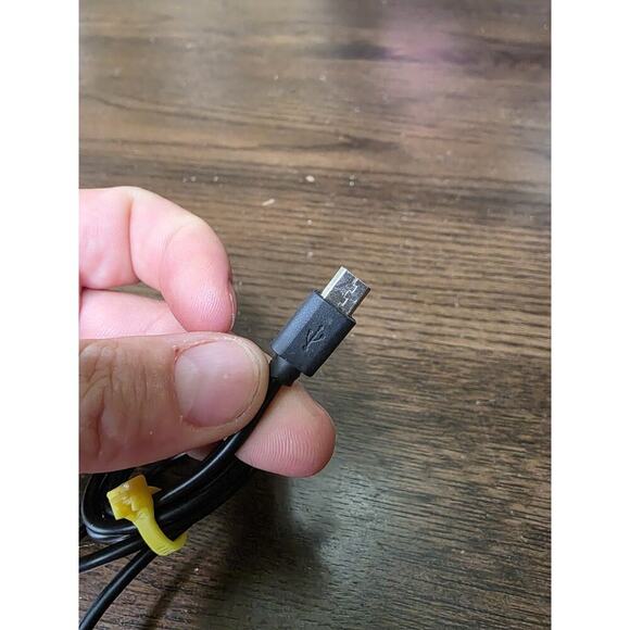 Classic Retro Plug-in Player 2 Handheld Game Console Controller - Picture 6 of 10